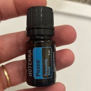 NEW 5 ml doTERRA Peace oil